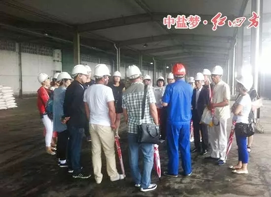 種植大戶參觀紅四方復合肥火車專用線，再也不用擔心肥料運輸了！